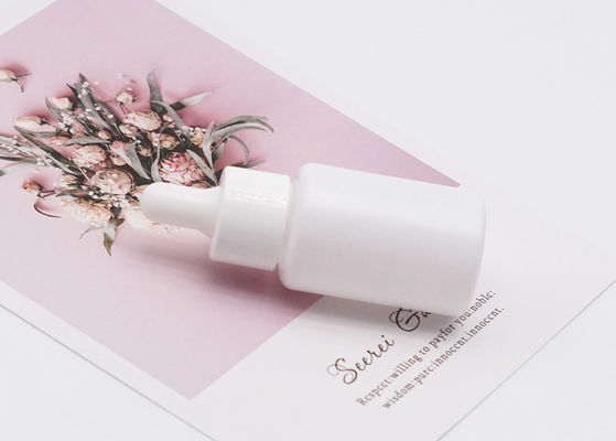Cosmético vazio de vidro do óleo essencial da garrafa 15ml do conta-gotas do cilindro branco